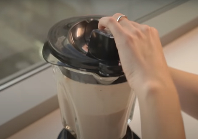 Pour the ingredients into the blender