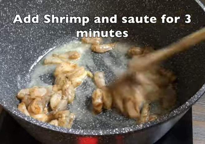 Saute the marinated shrimps