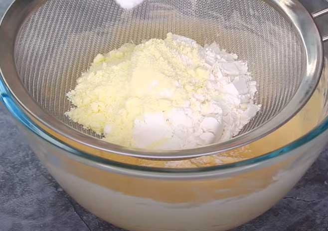  Add all the dry ingredients into the batter