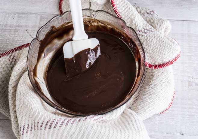 Dark chocolate melting