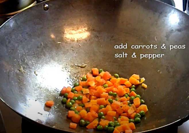  Fry Carrots and Peas