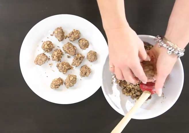 Herbalife-Protein-Balls-step-5