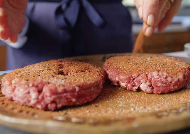 Making burger patties