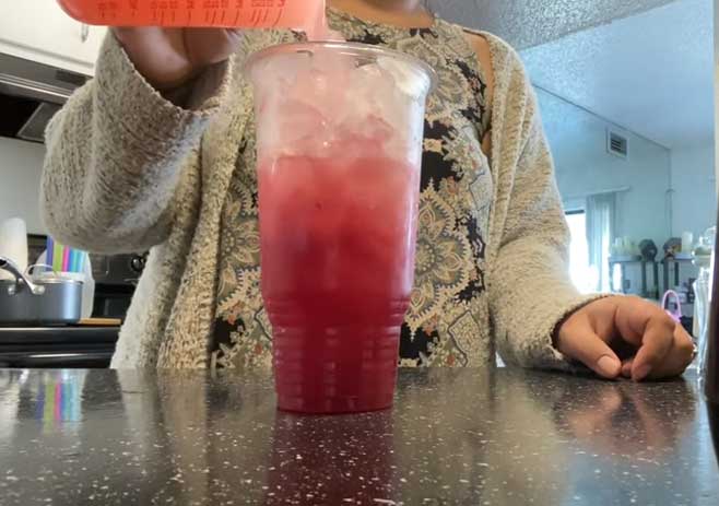 Make a Pink Starbust drink