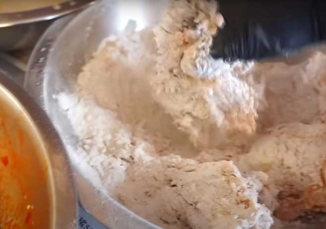tossed the chicken in seasoned flour