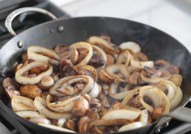 Cook-the-onion-and-mushrooms