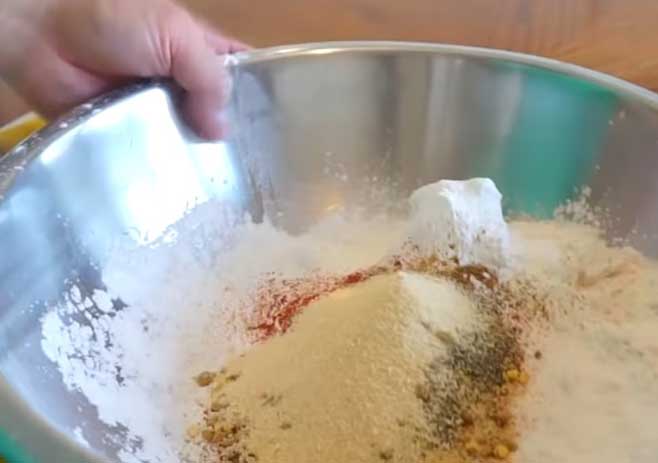 Make the seasoning flour