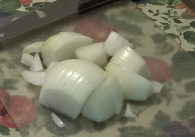 Cut The Onion