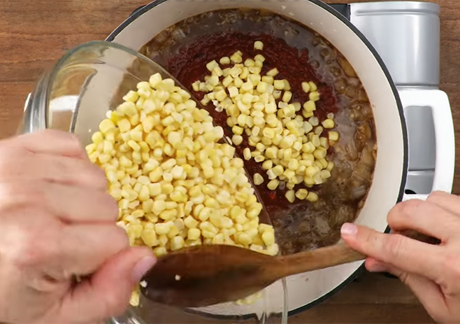 Allow tomato paste and corn