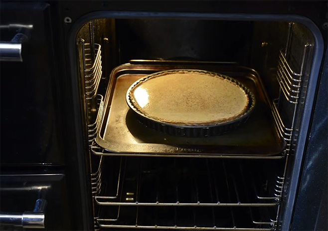 bake the custard pie