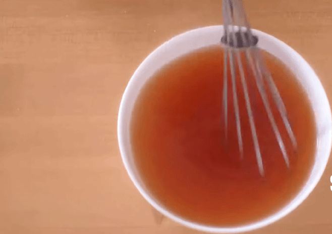 Prepare-the-ketchup-mixture
