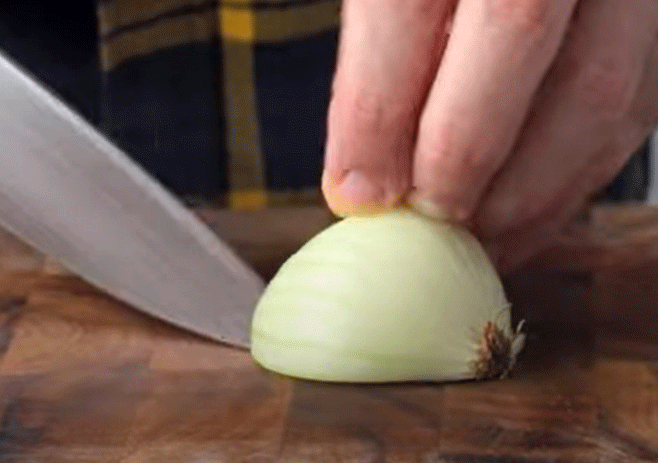 Onion-Cutting