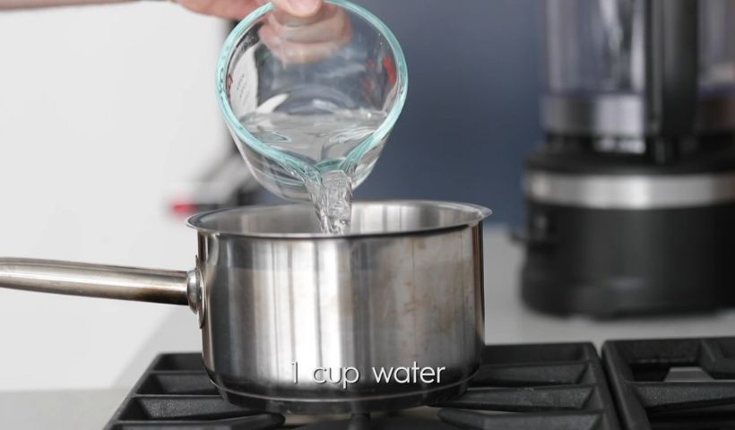 pour water in the pot