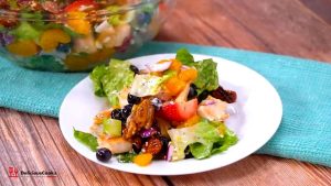 Longhorn Strawberry Pecan Salad Recipe