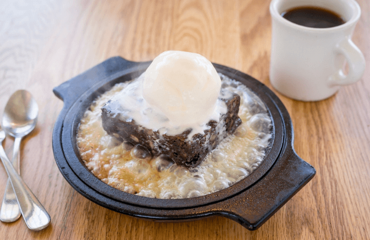 Serving of El Chico Brownie Skillet